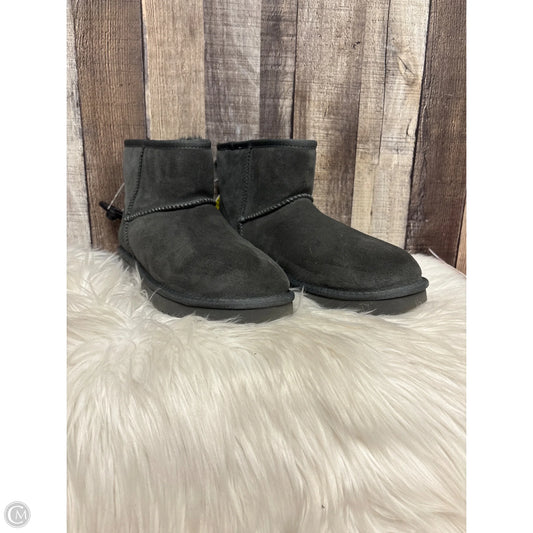 Boots Ankle Flats By Koolaburra By Ugg In Grey, Size: 7