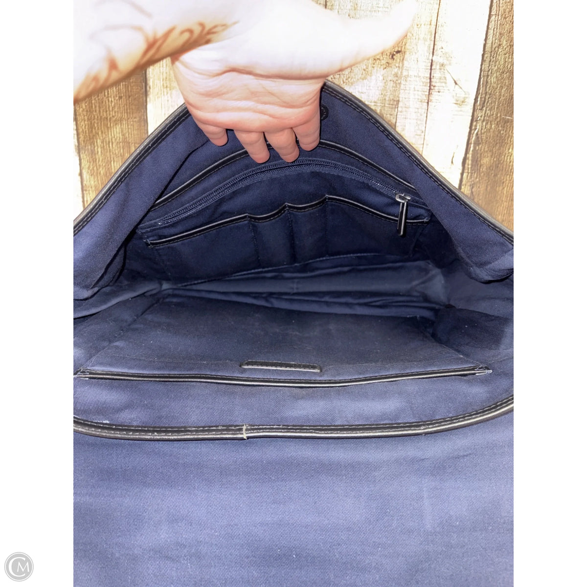 Handbag Designer By Tumi, Size: Large