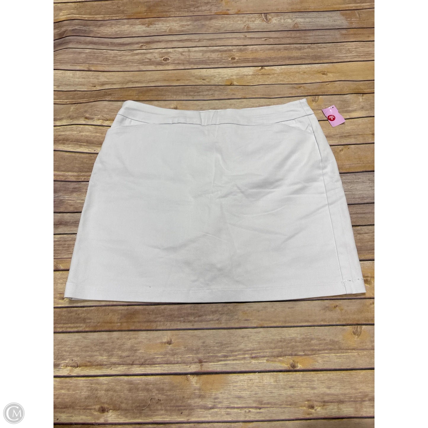 Skirt Mini & Short By Croft And Barrow In White, Size: 16