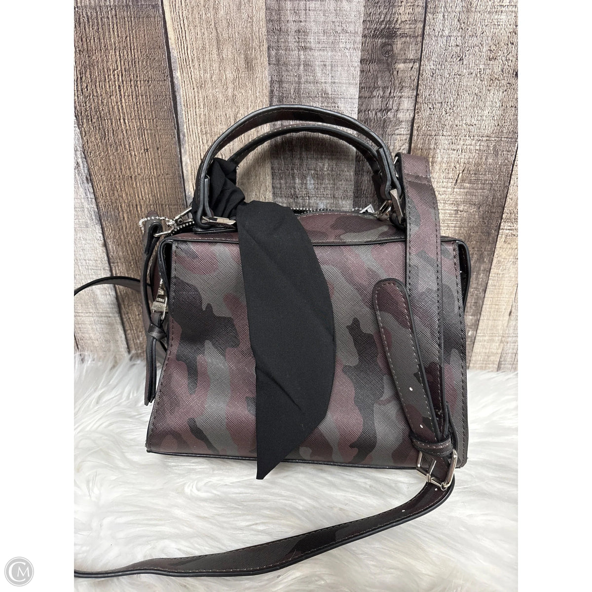 Crossbody By Steve Madden, Size: Medium