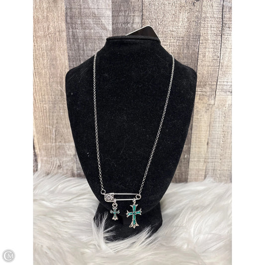 Necklace Charm By Clothes Mentor