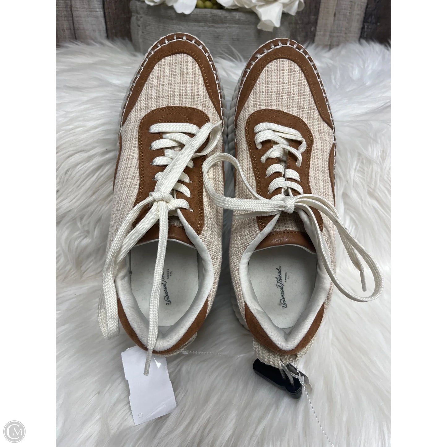 Shoes Sneakers By Universal Thread In Multi-colored, Size: 9.5