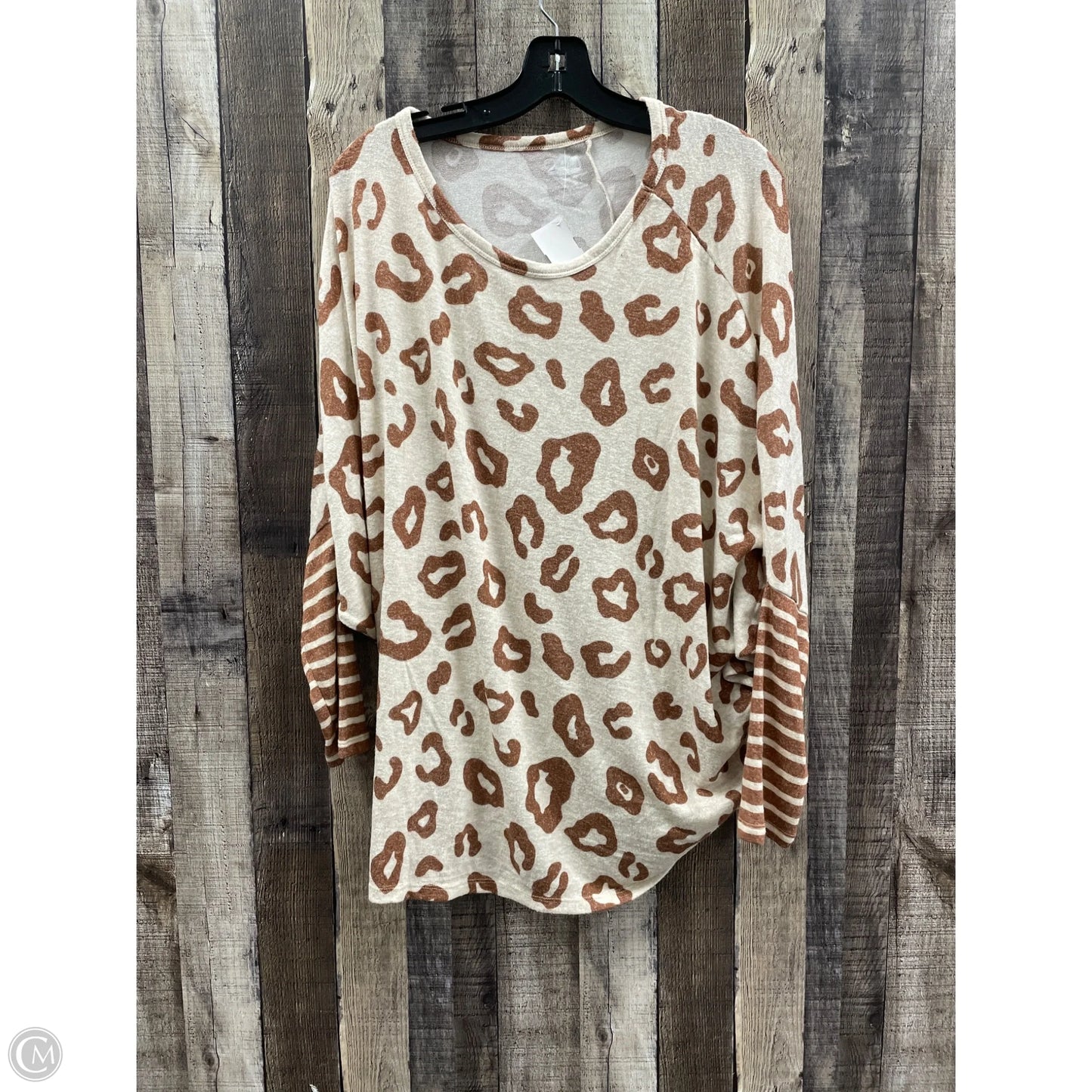 Top Long Sleeve By Maurices In Animal Print, Size: L
