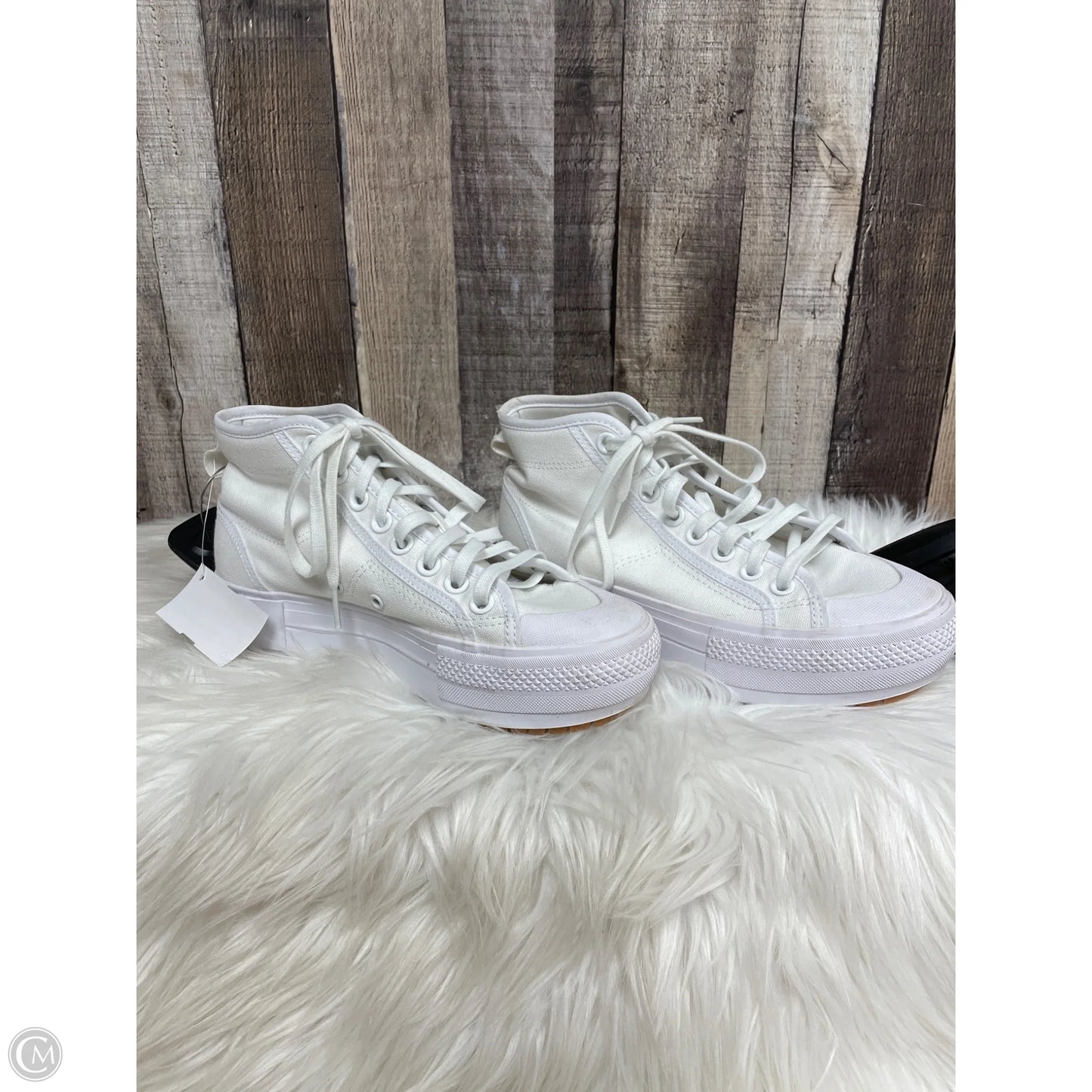 Shoes Athletic By Adidas In White, Size: 6.5