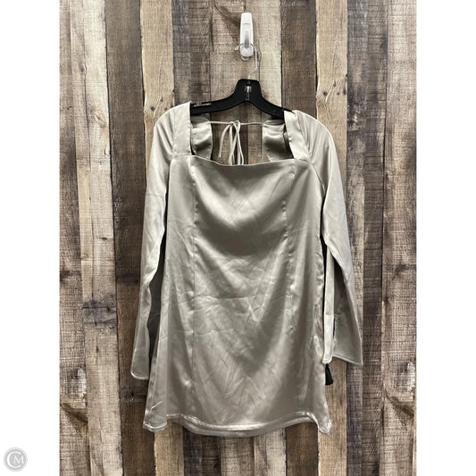 Dress Casual Short By Wild Fable In Silver, Size: M