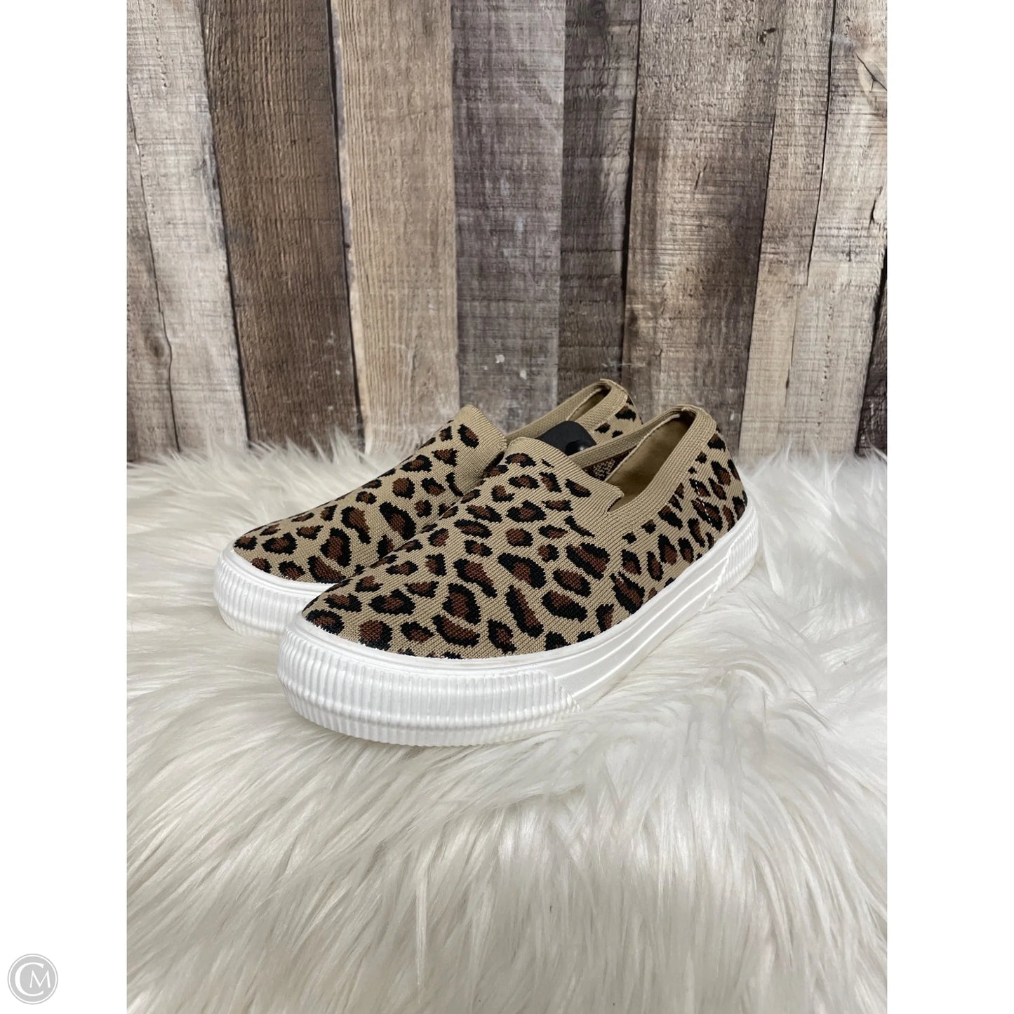 Shoes Flats By Jelly Pop In Animal Print, Size: 7