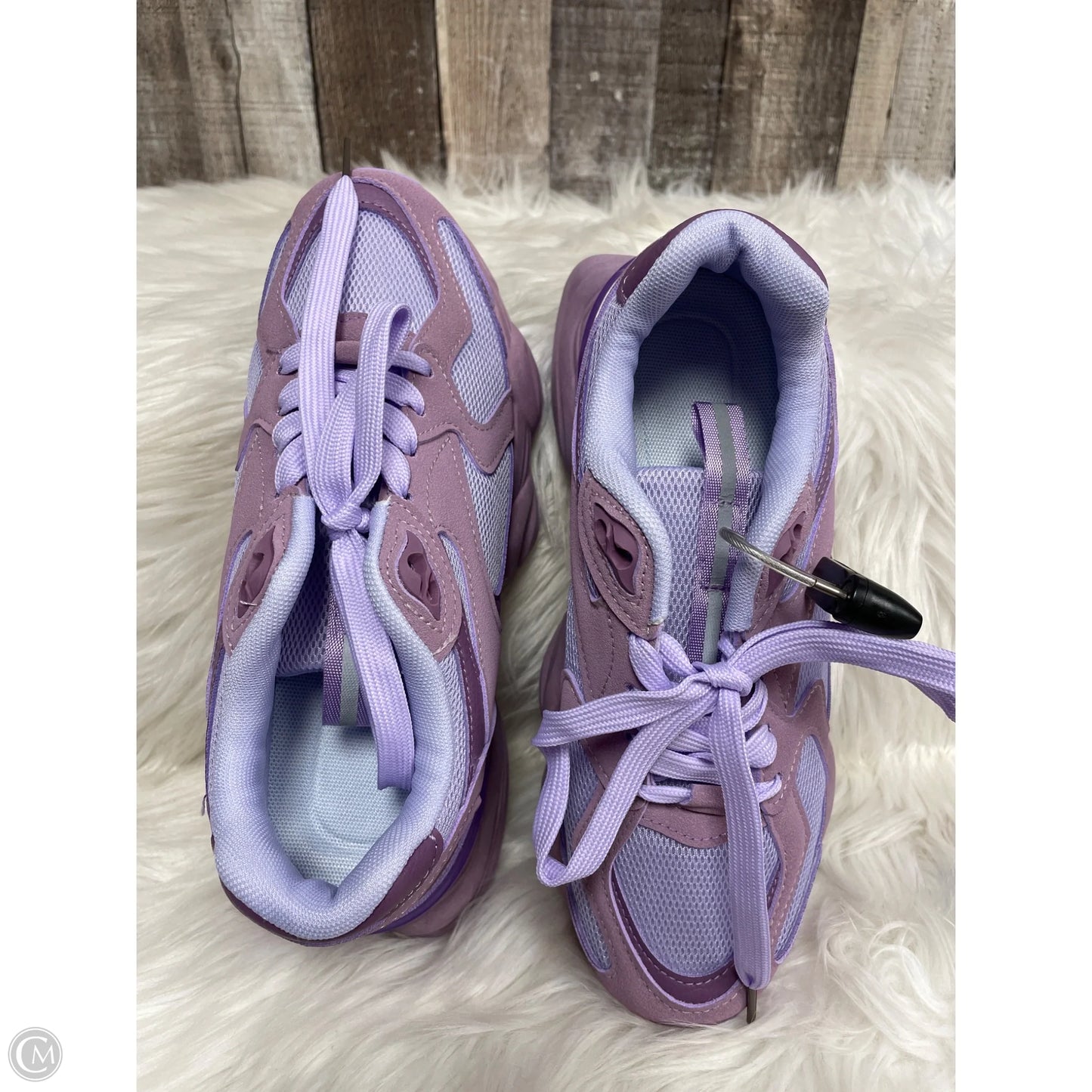 Shoes Athletic By Cmf In Purple, Size: 9