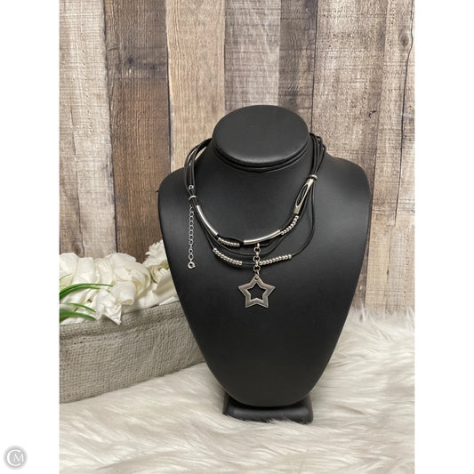 Necklace Layered By Cmf