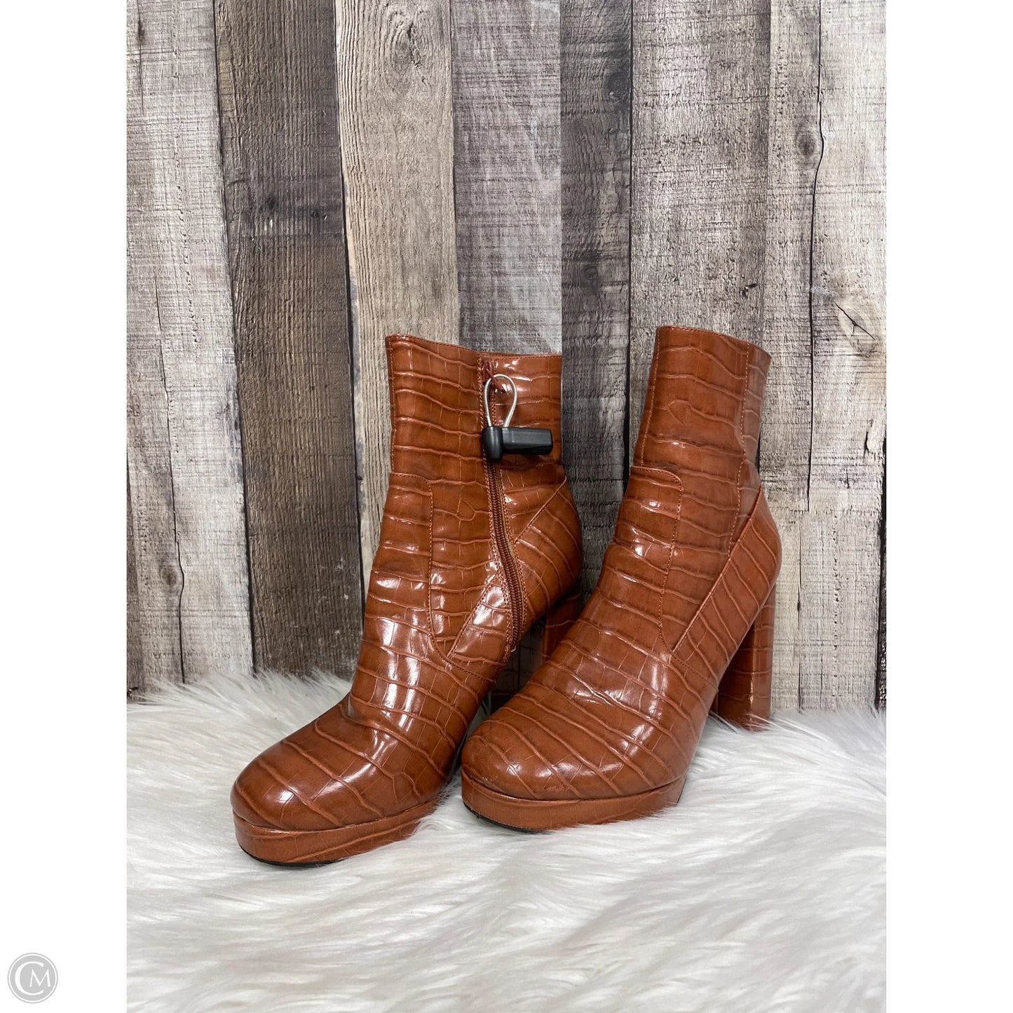 Boots Ankle Flats By Steve Madden In Tan, Size: 10
