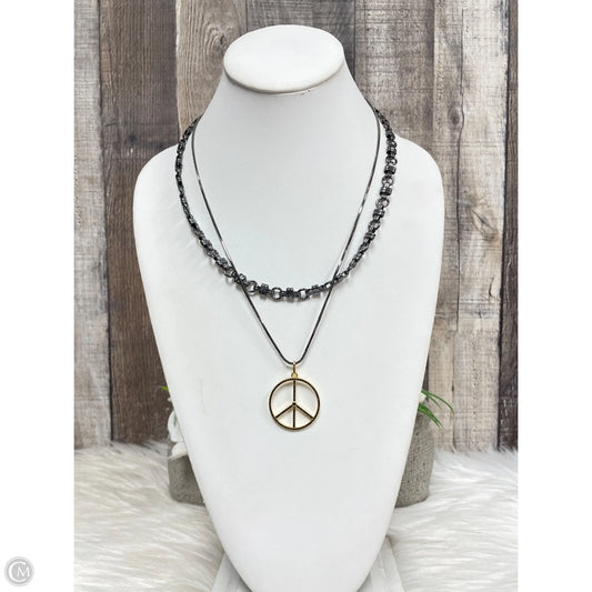 Necklace Layered By Cme