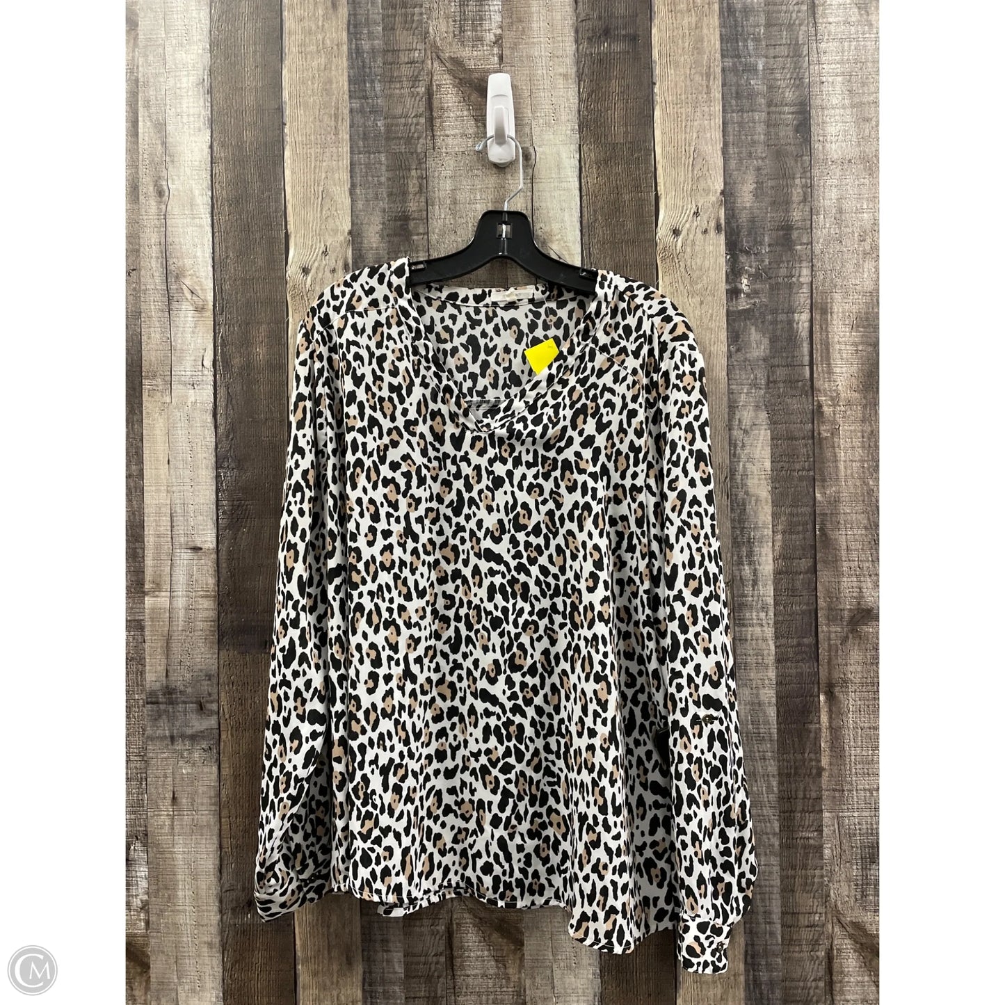 Top Long Sleeve By Maurices In Animal Print, Size: 1x