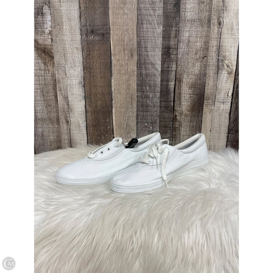 Shoes Sneakers By Grasshoppers In White, Size: 9.5