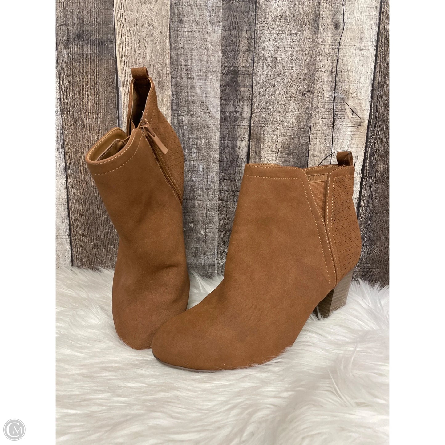 Boots Ankle Heels By Torrid In Brown, Size: 10