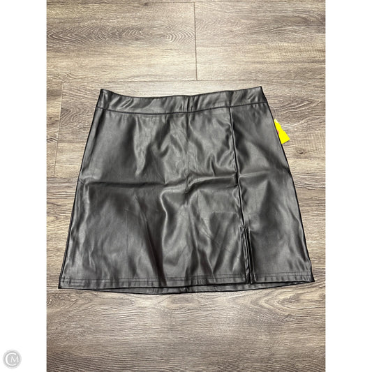 Skirt Mini & Short By Shein In Black, Size: M