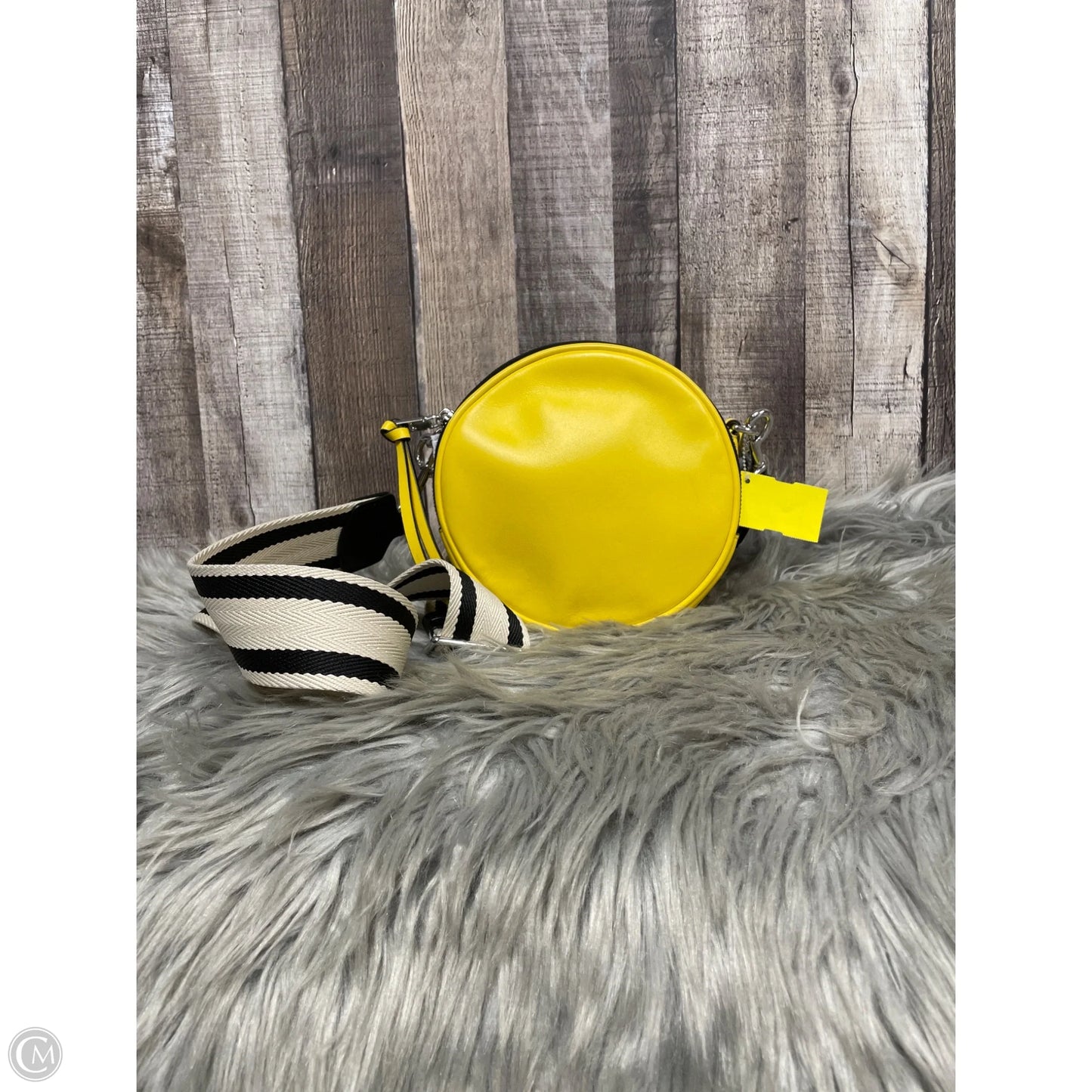 Crossbody Luxury Designer By Marc Jacobs, Size: Small