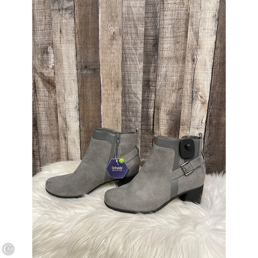Boots Ankle Heels By Croft And Barrow In Grey, Size: 9.5