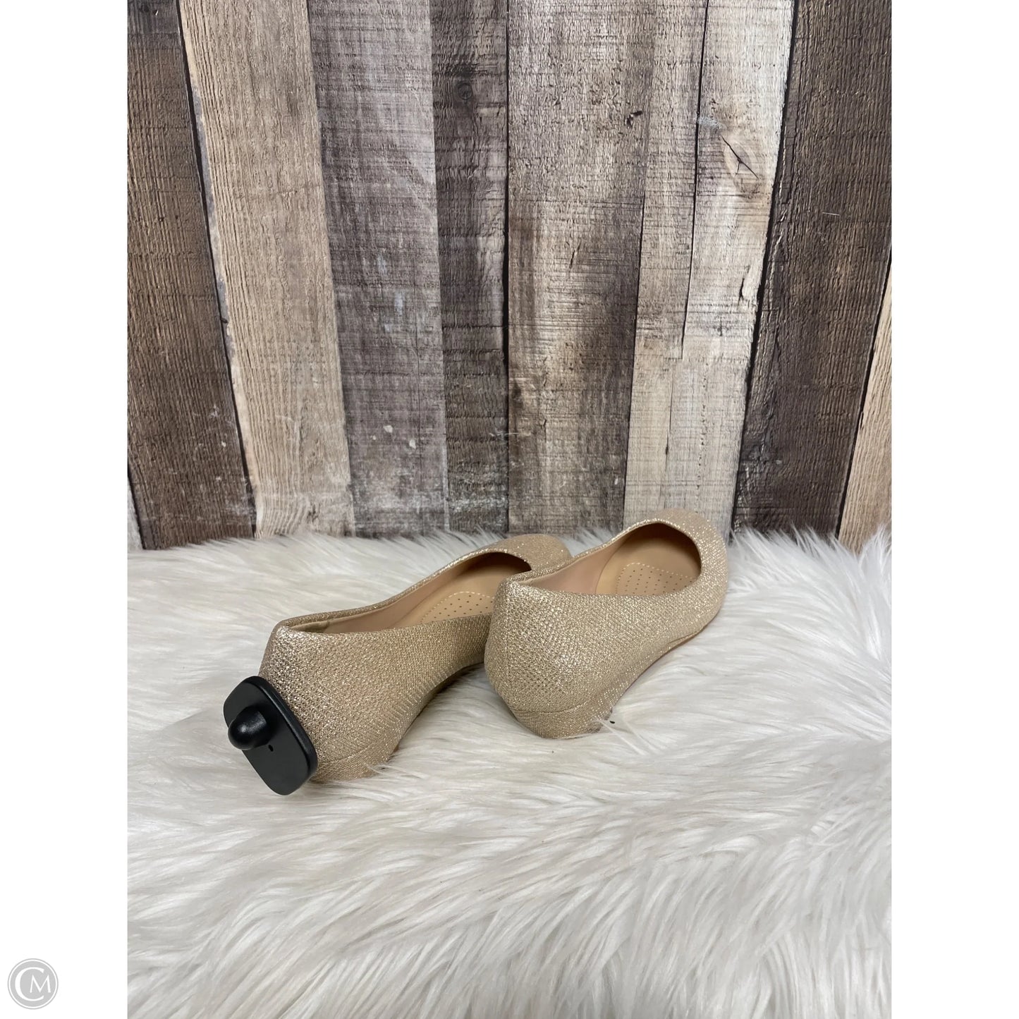 Shoes Heels Wedge By Dream Pairs In Gold, Size: 7