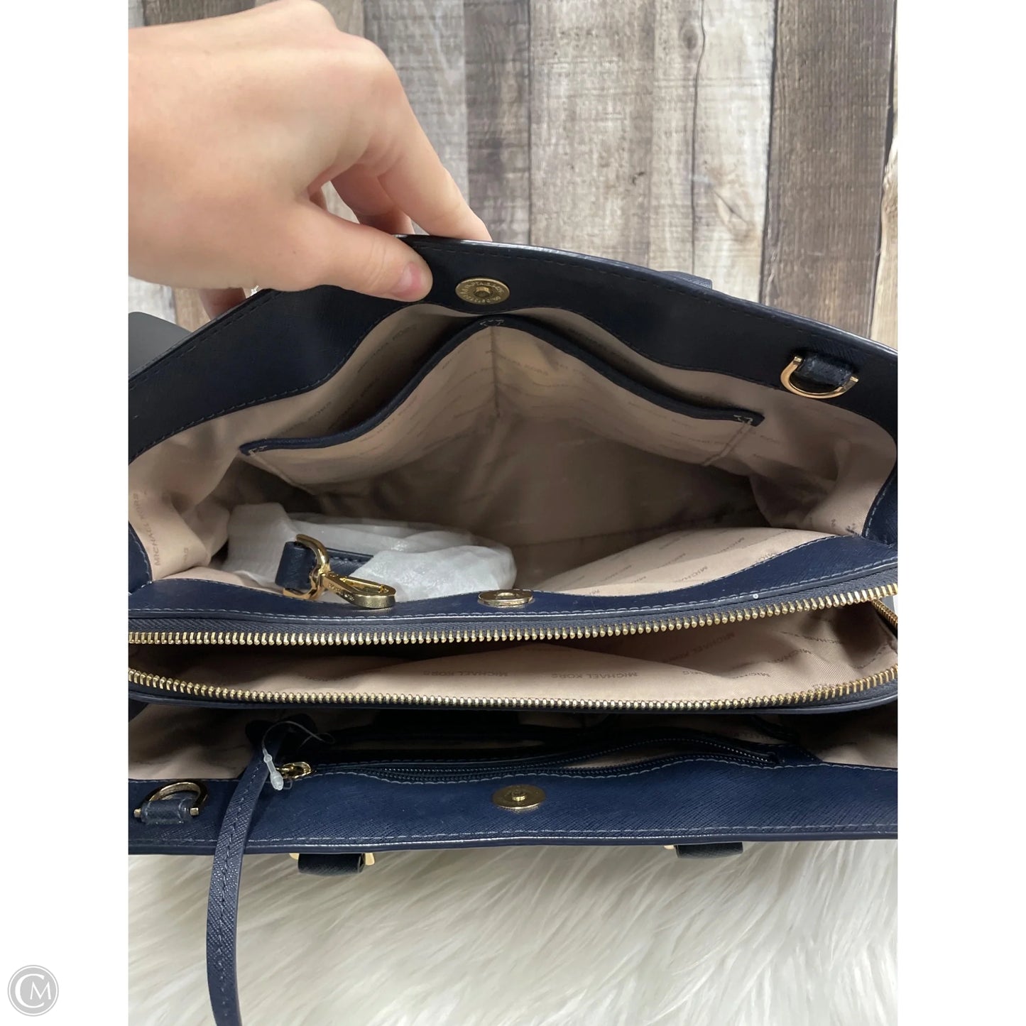 Handbag Designer By Michael Kors, Size: Large