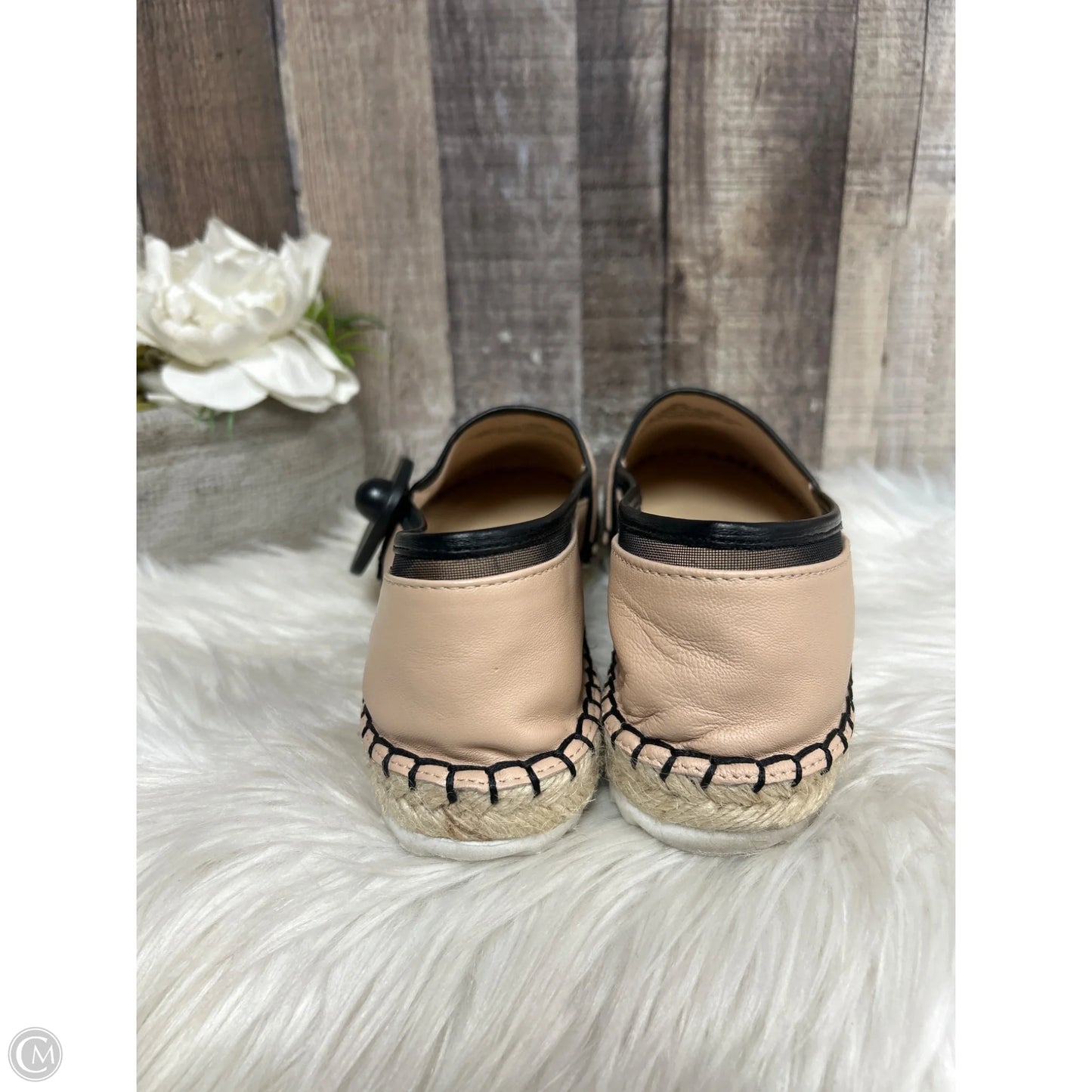 Shoes Designer By Karl Lagerfeld In Pink, Size: 9