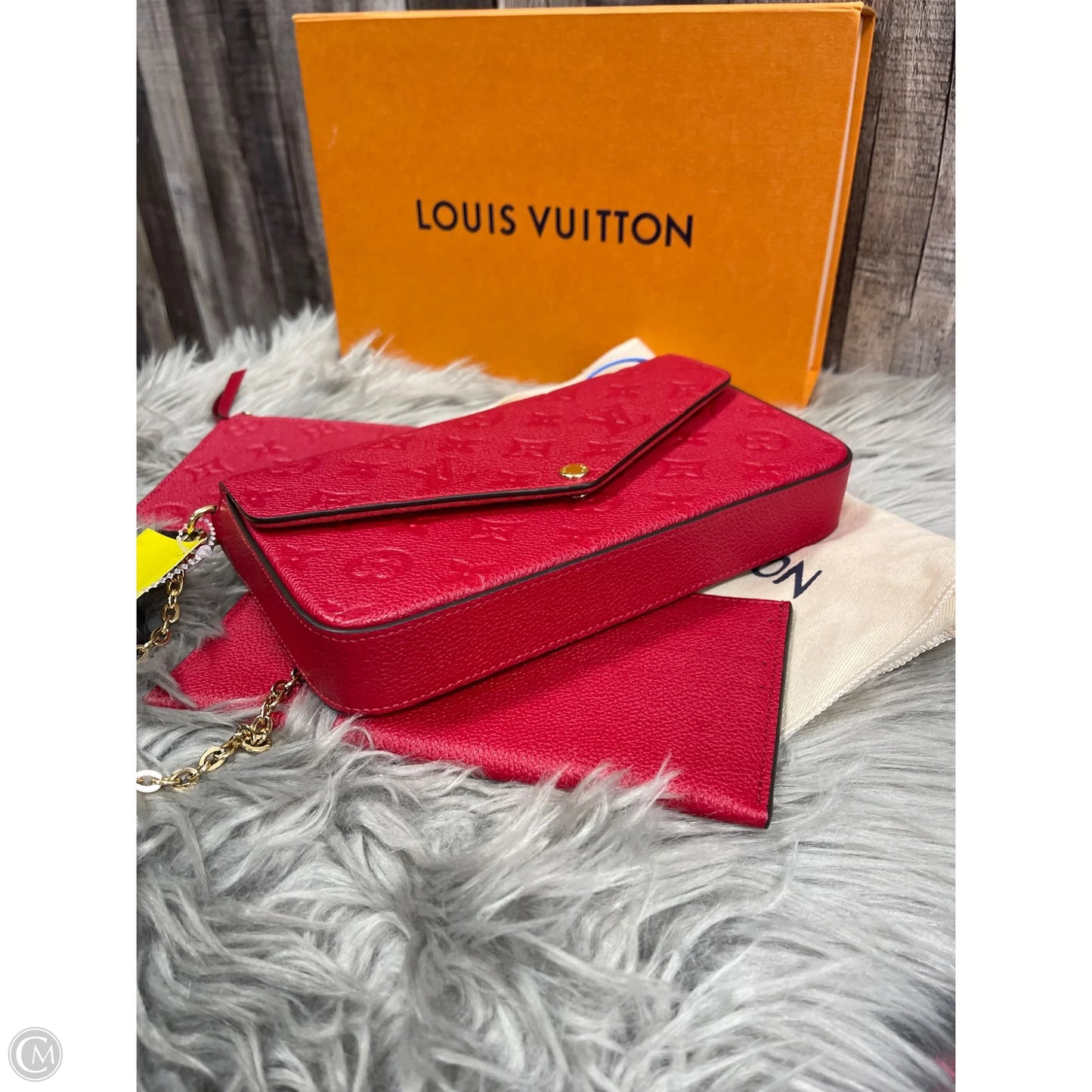 Handbag Luxury Designer By Louis Vuitton, Size: Small
