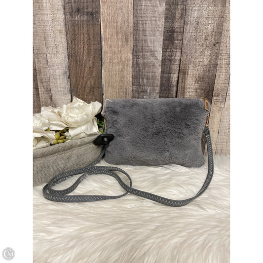 Crossbody By Cme, Size: Medium