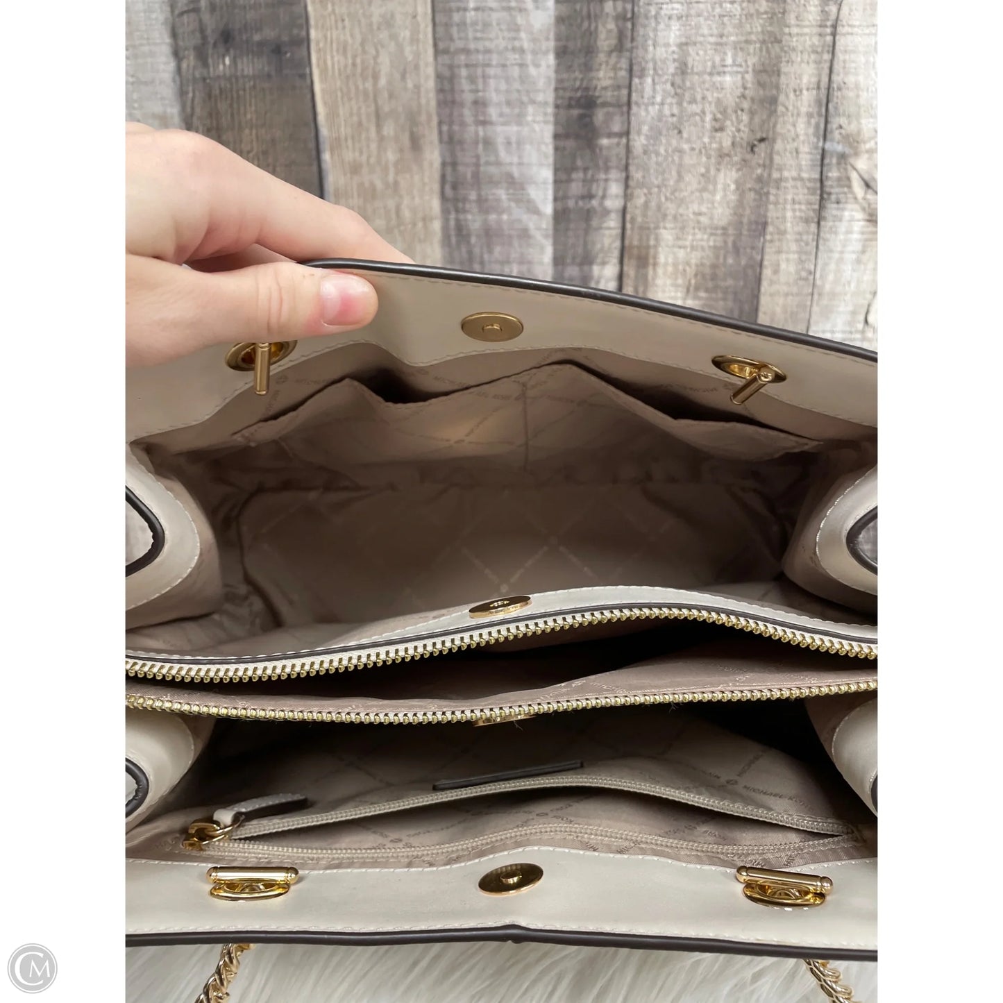 Handbag Designer By Michael Kors, Size: Medium