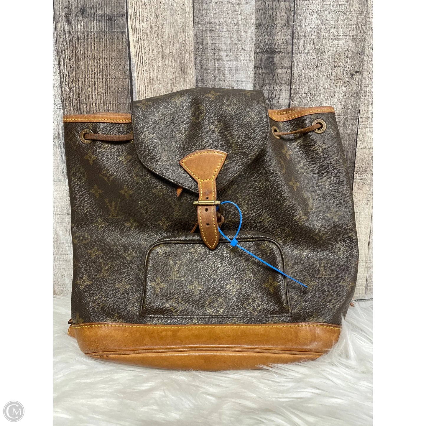 Backpack Luxury Designer By Louis Vuitton, Size: Medium