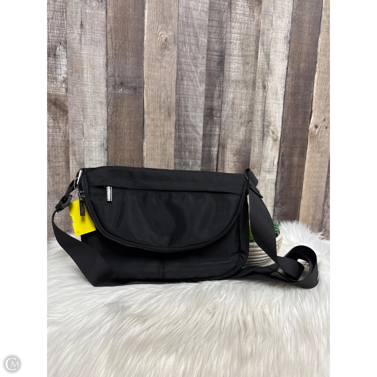 Crossbody By Cme, Size: Medium