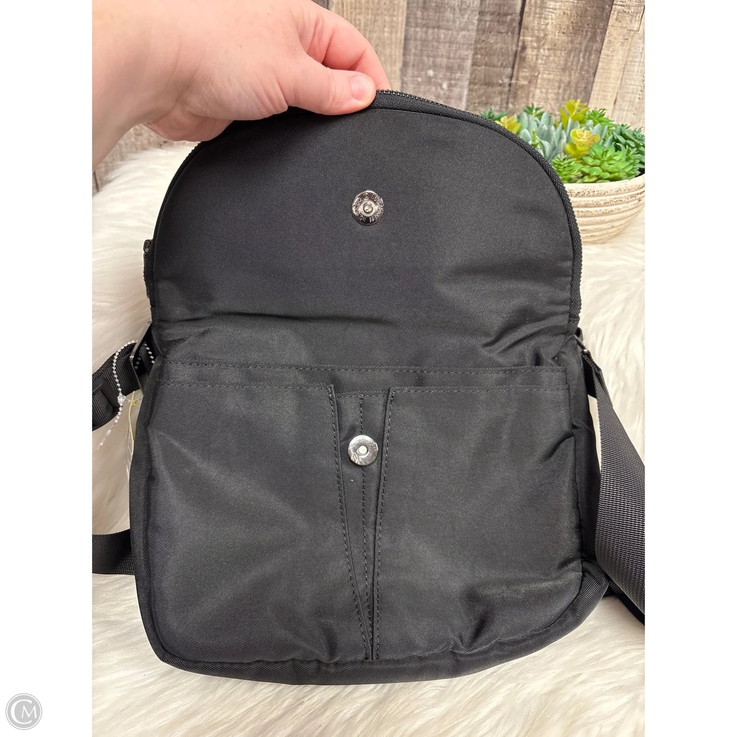 Crossbody By Cme, Size: Medium