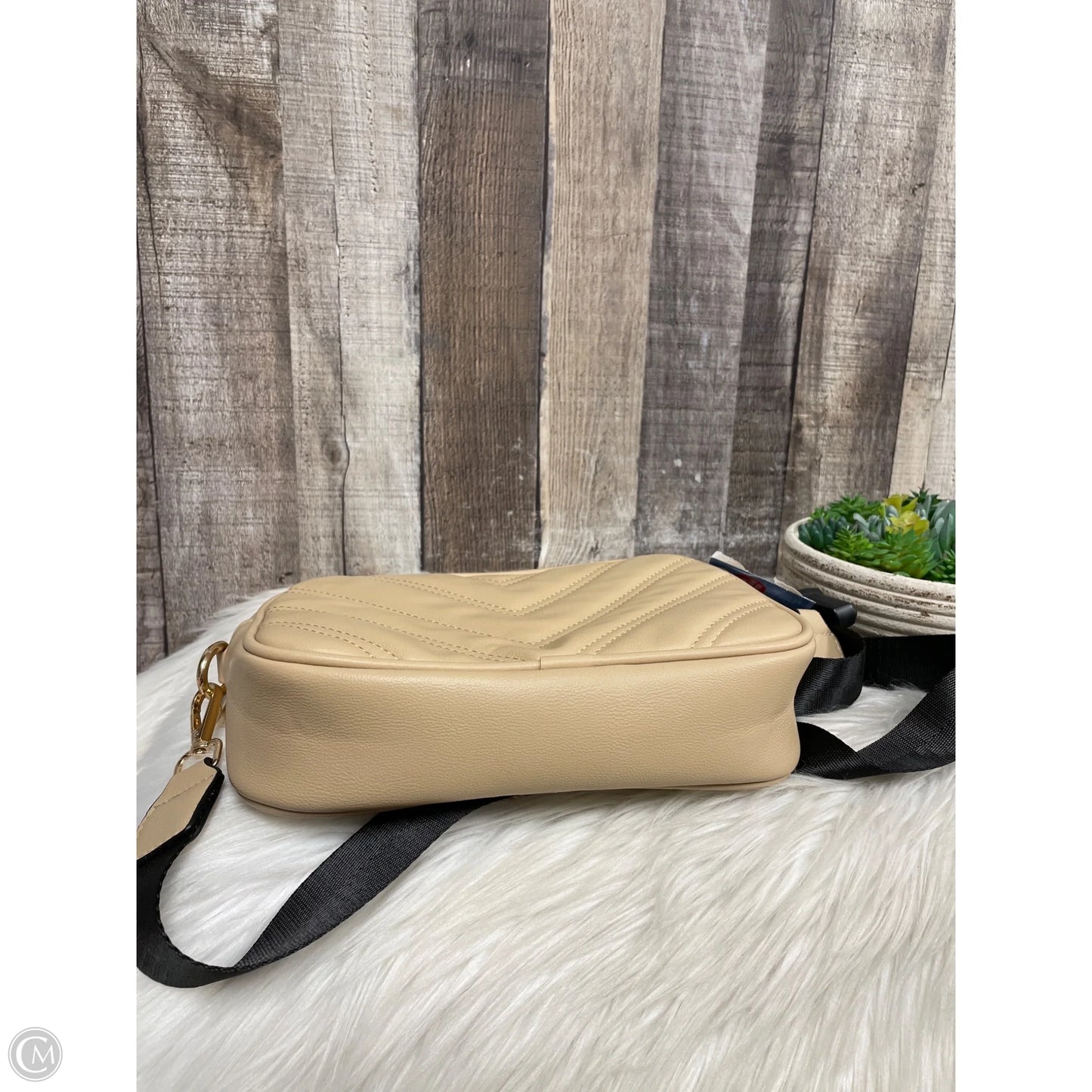 Crossbody By Cme, Size: Medium