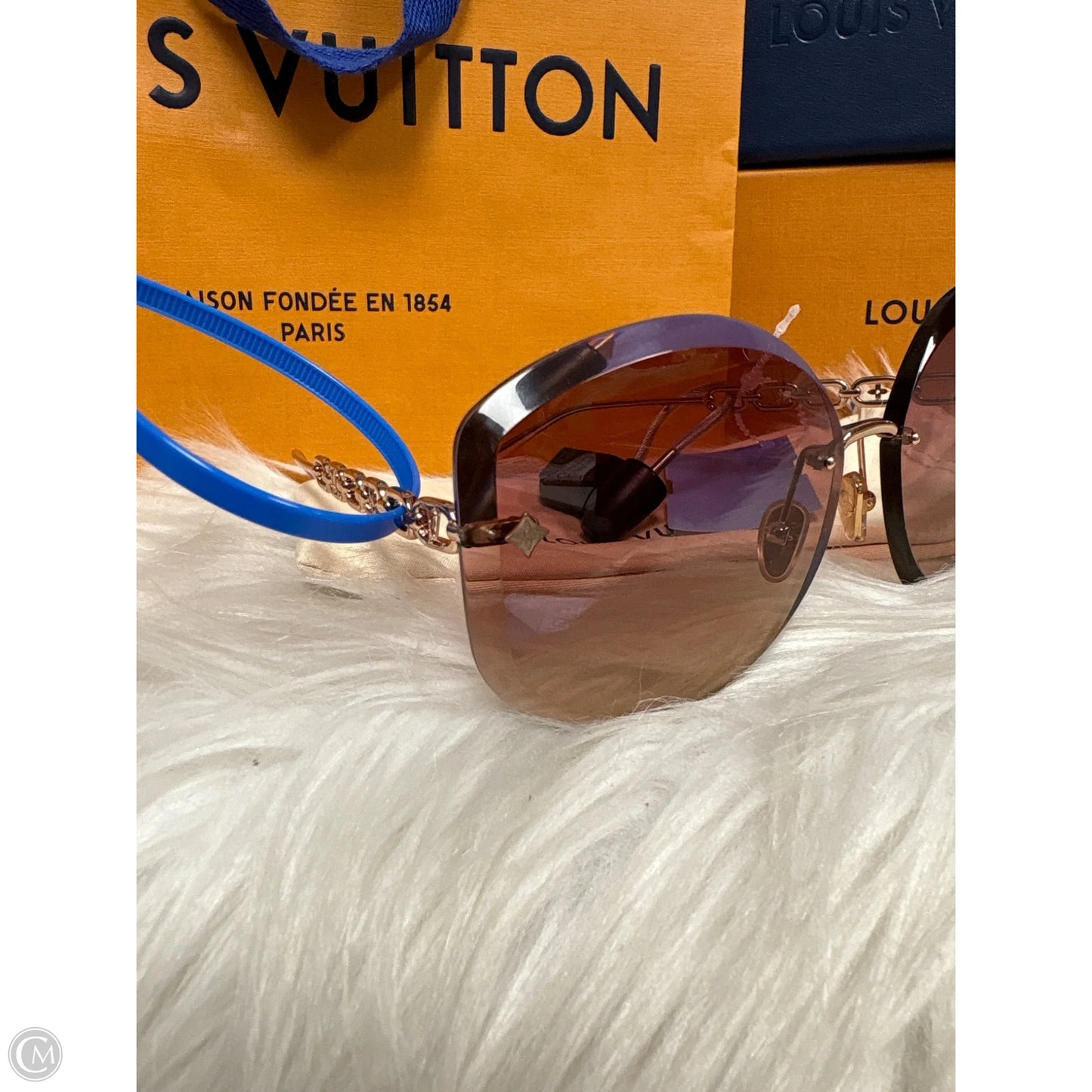 Sunglasses Luxury Designer By Louis Vuitton