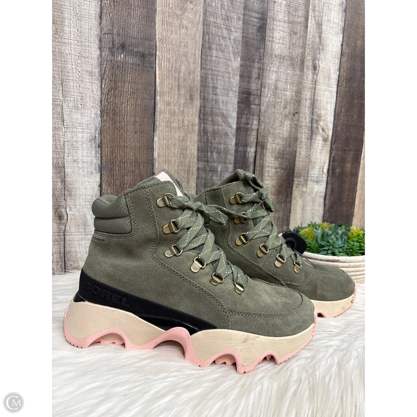 Boots Ankle Flats By Sorel In Green, Size: 7.5