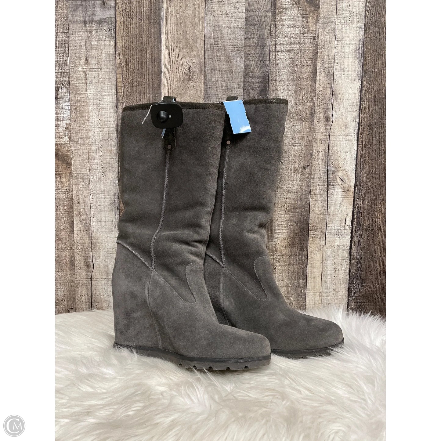 Boots Designer By Ugg In Grey, Size: 11