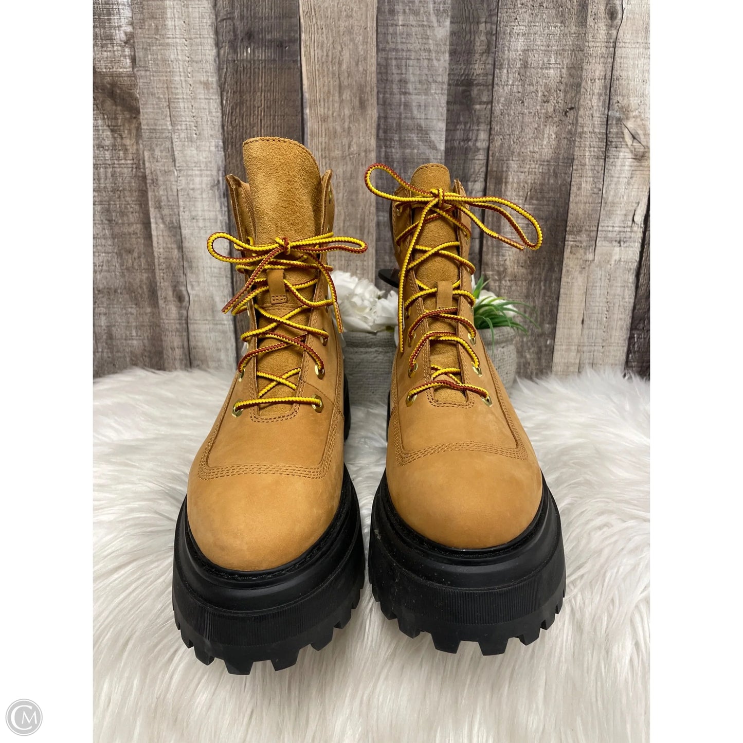 Boots Hiking By Timberland In Brown, Size: 9.5