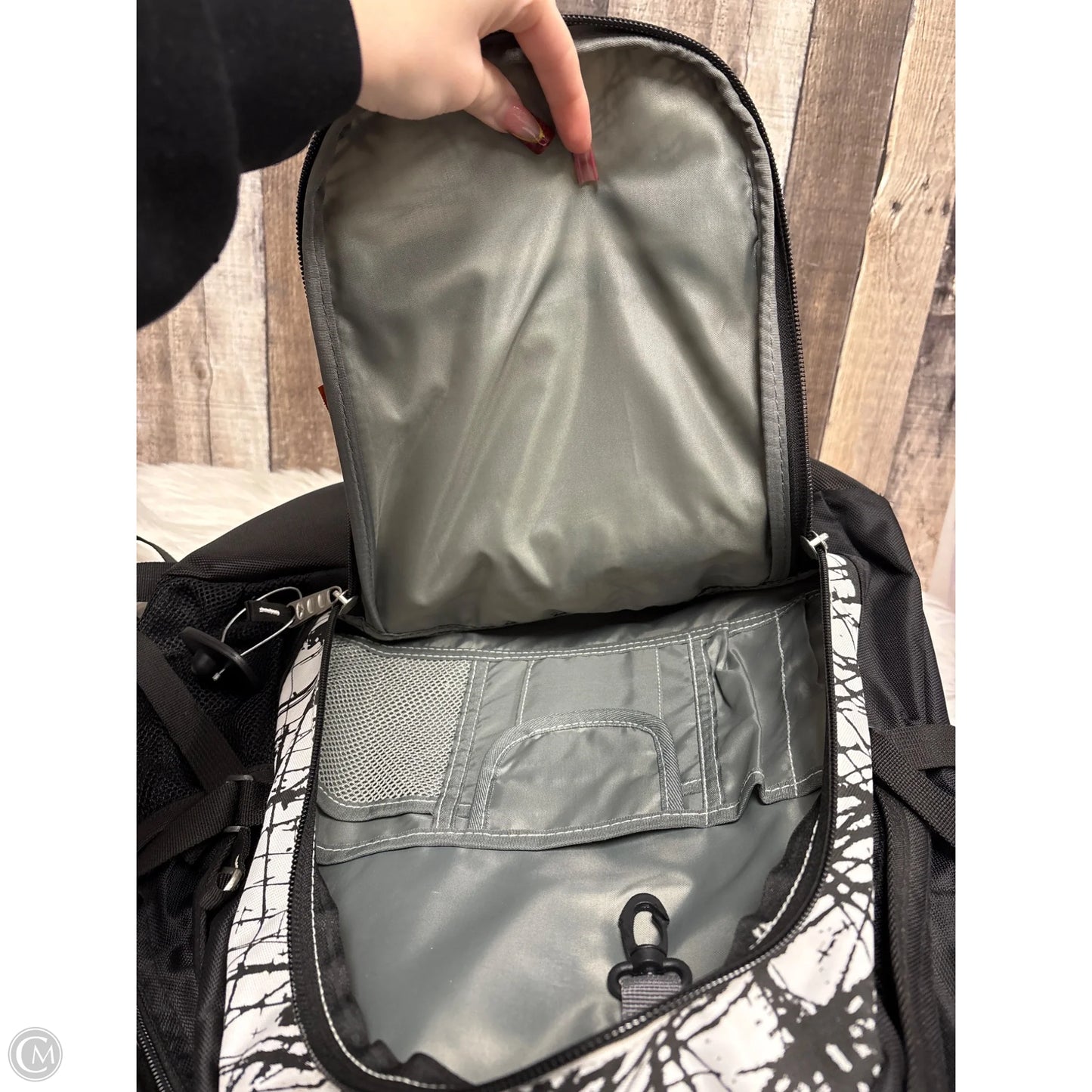 Backpack By Clothes Mentor, Size: Large