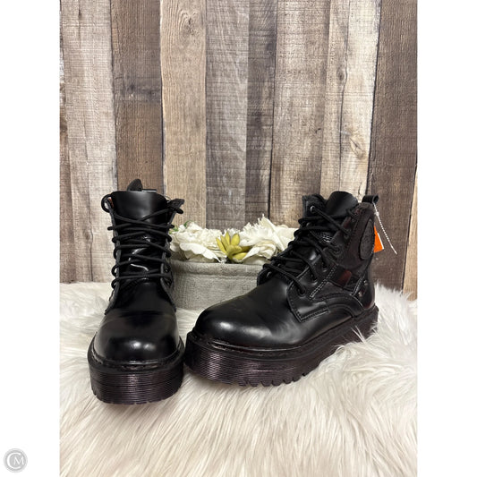 Boots Ankle Heels By Cme In Black, Size: 7
