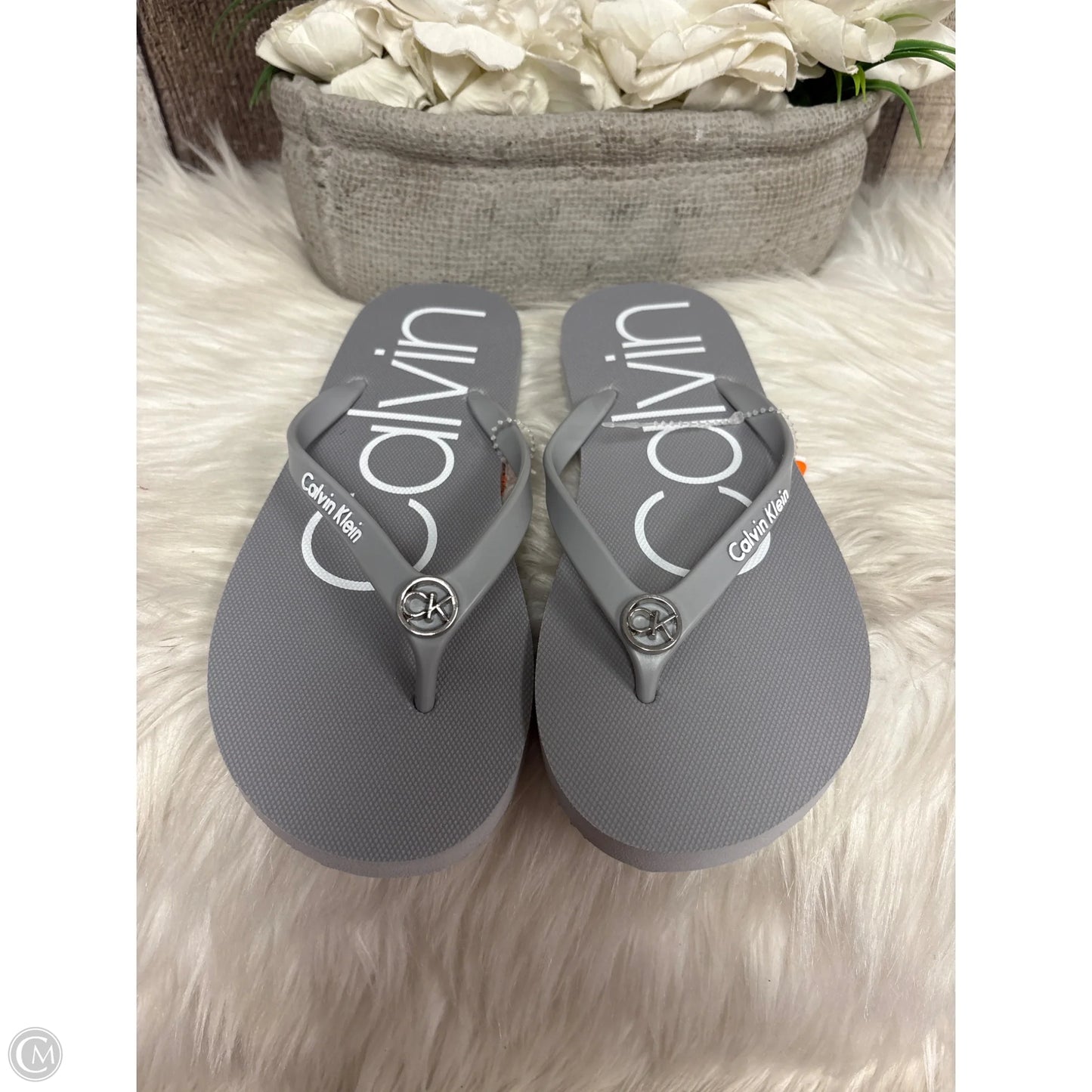 Sandals Flip Flops By Calvin Klein In Grey, Size: 6
