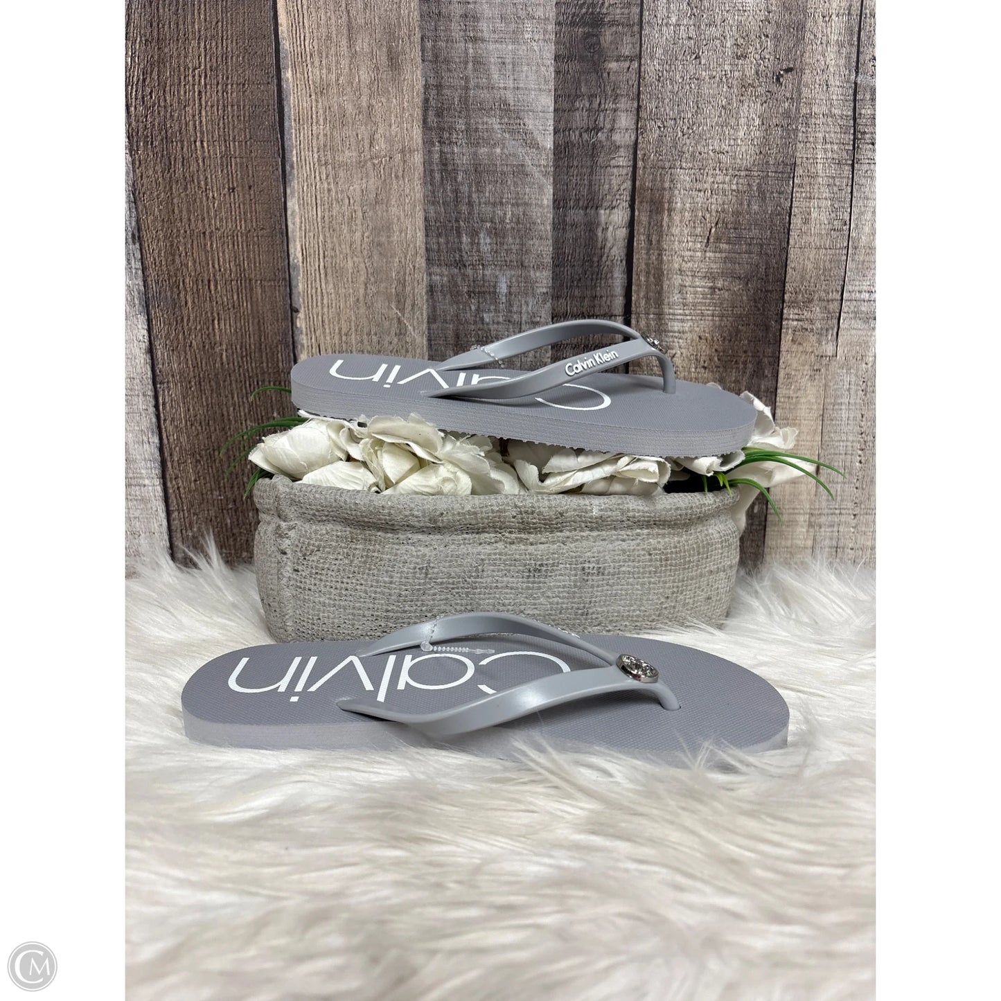 Sandals Flip Flops By Calvin Klein In Grey, Size: 6