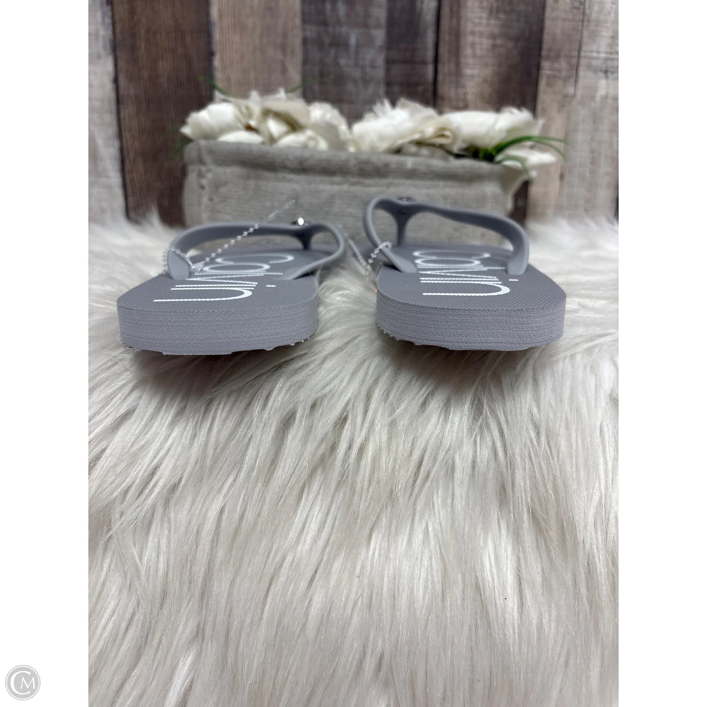 Sandals Flip Flops By Calvin Klein In Grey, Size: 6