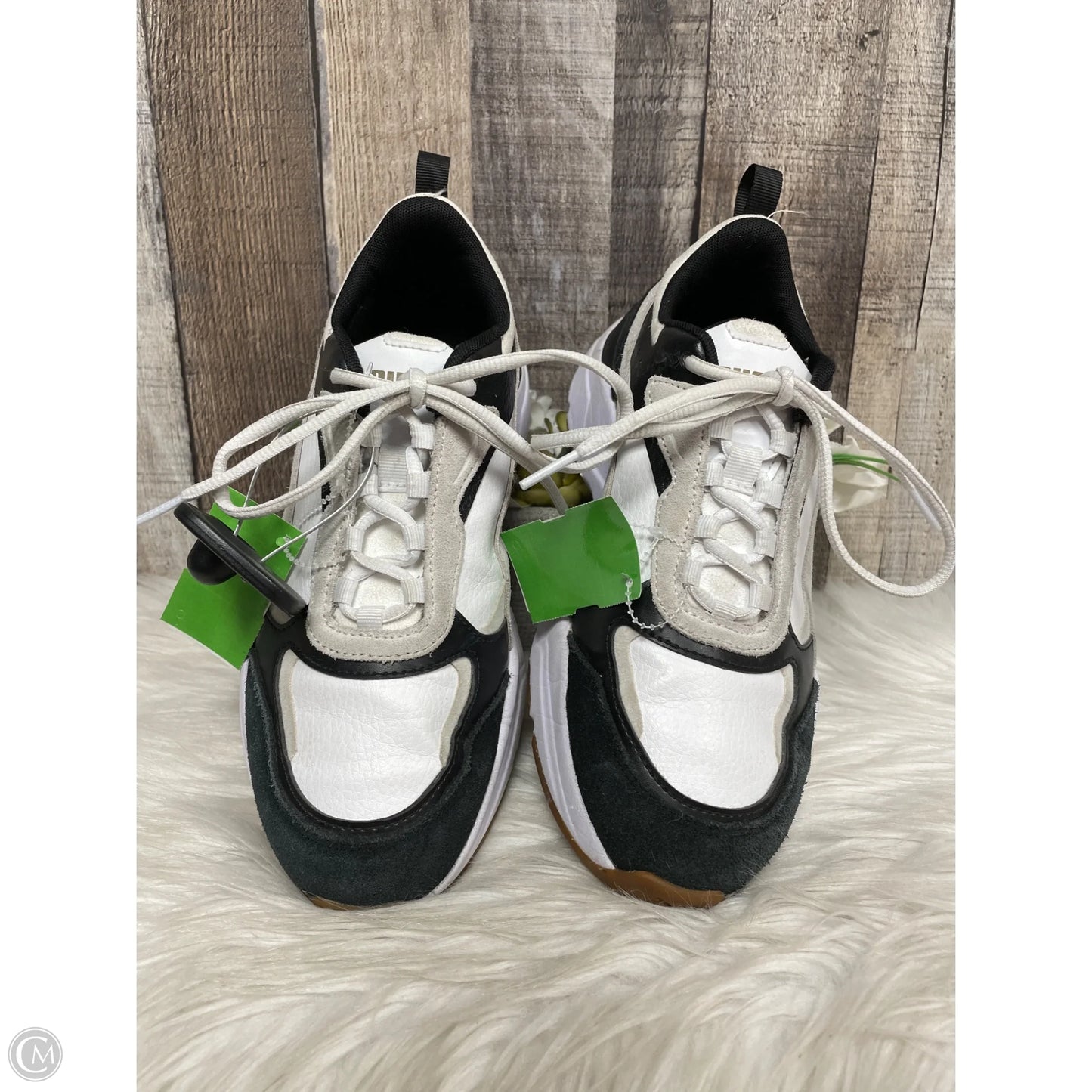 Shoes Athletic By Puma In Black & White, Size: 7.5