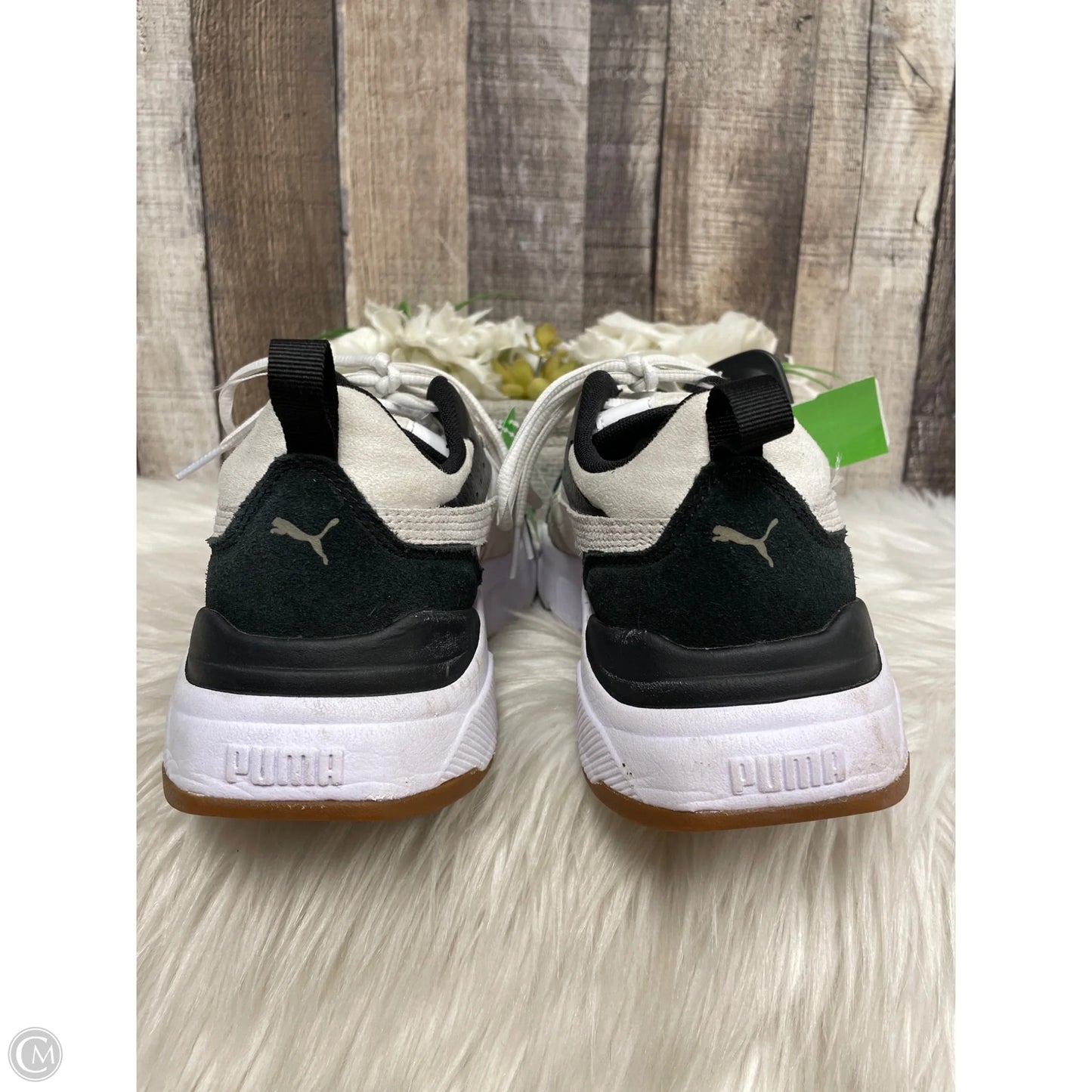 Shoes Athletic By Puma In Black & White, Size: 7.5