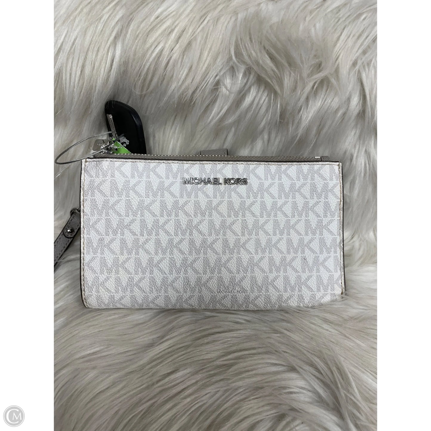 Wristlet Designer By Michael Kors, Size: Medium