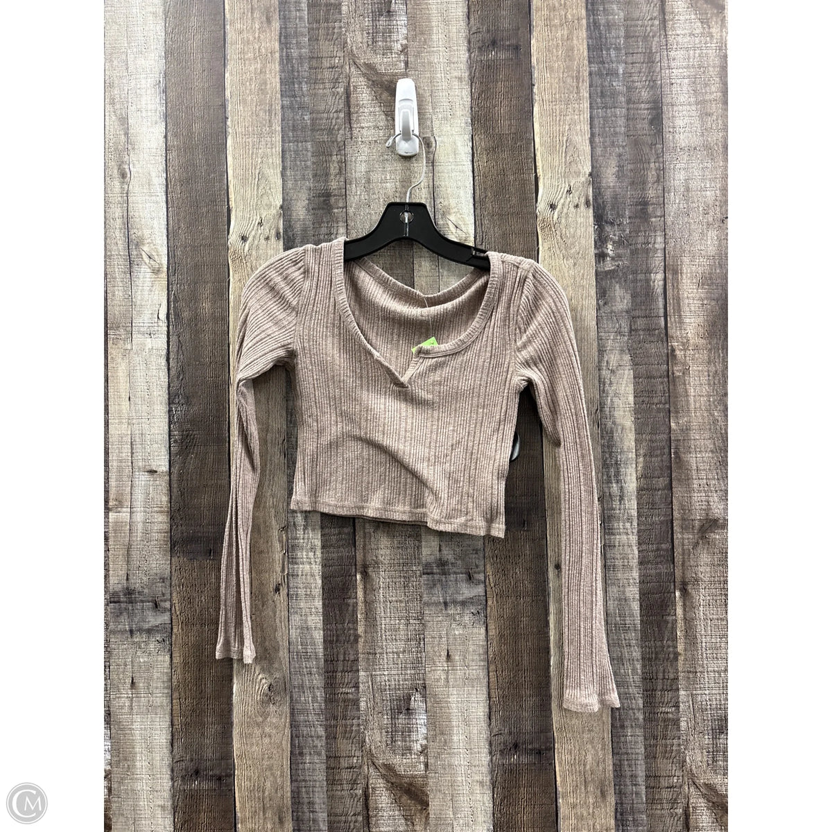 Top Long Sleeve By Cme In Tan, Size: S