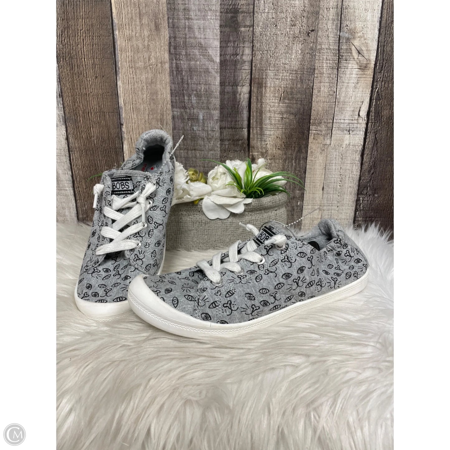 Shoes Sneakers By Bobs In Grey, Size: 7.5