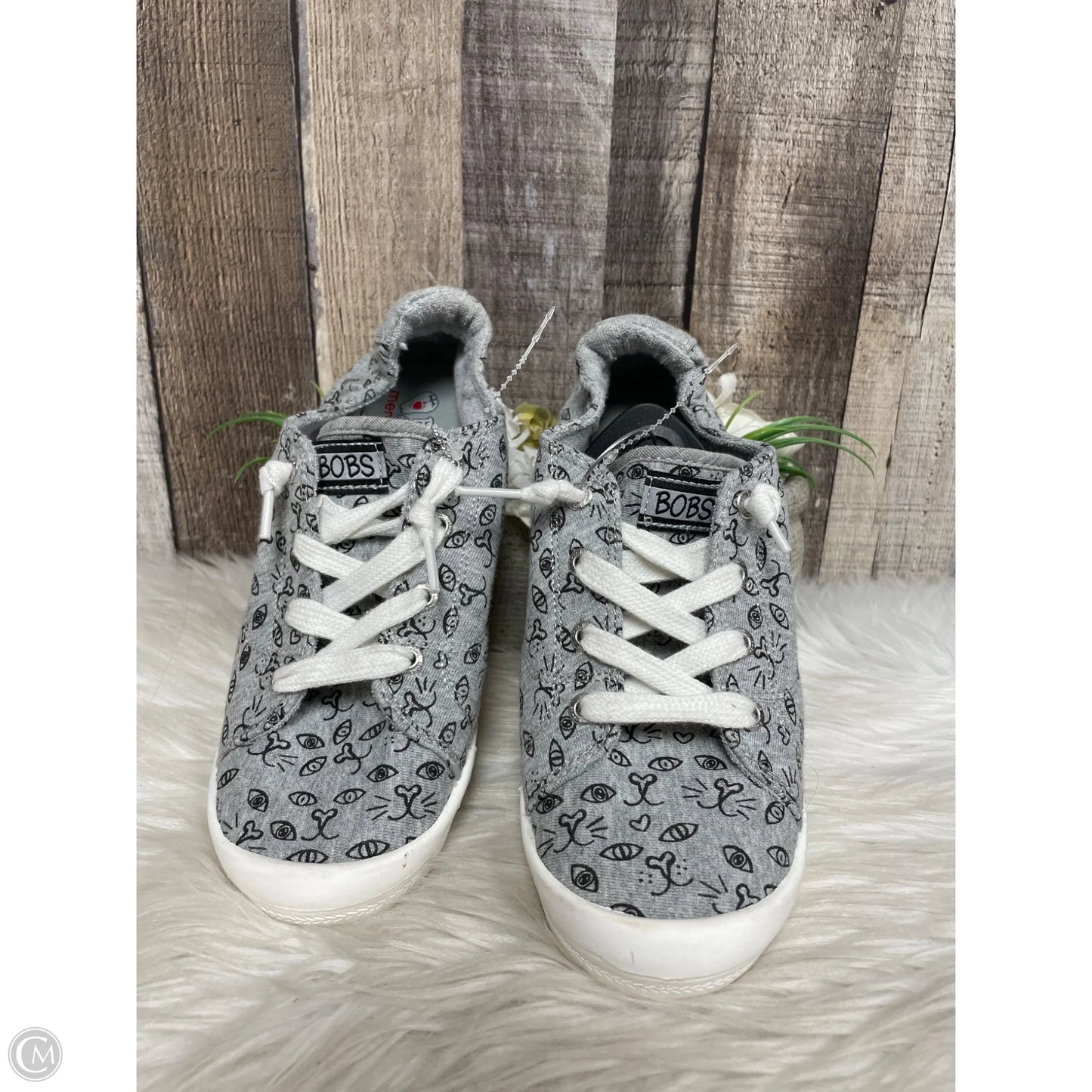 Shoes Sneakers By Bobs In Grey, Size: 7.5