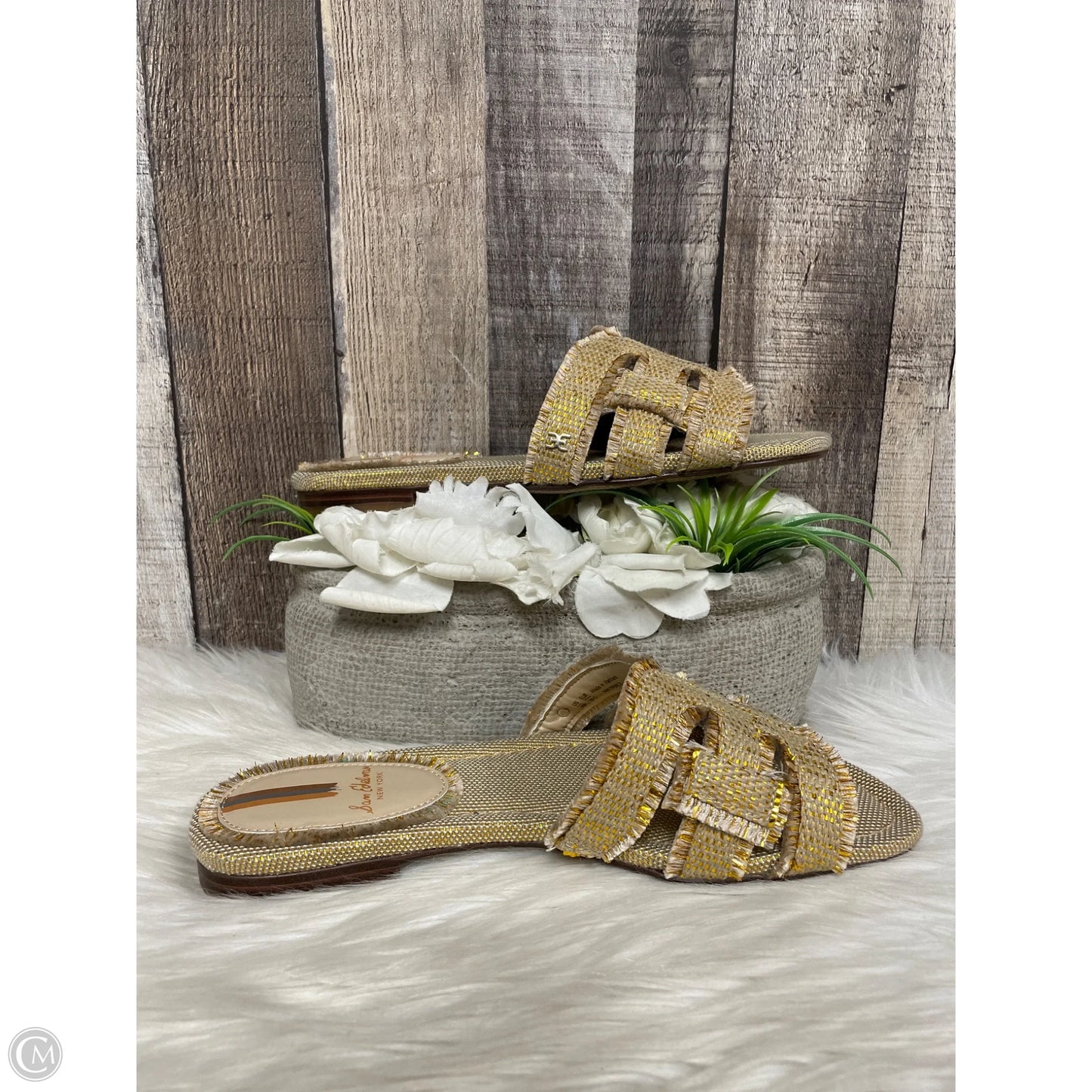 Sandals Flip Flops By Sam Edelman In Gold, Size: 8