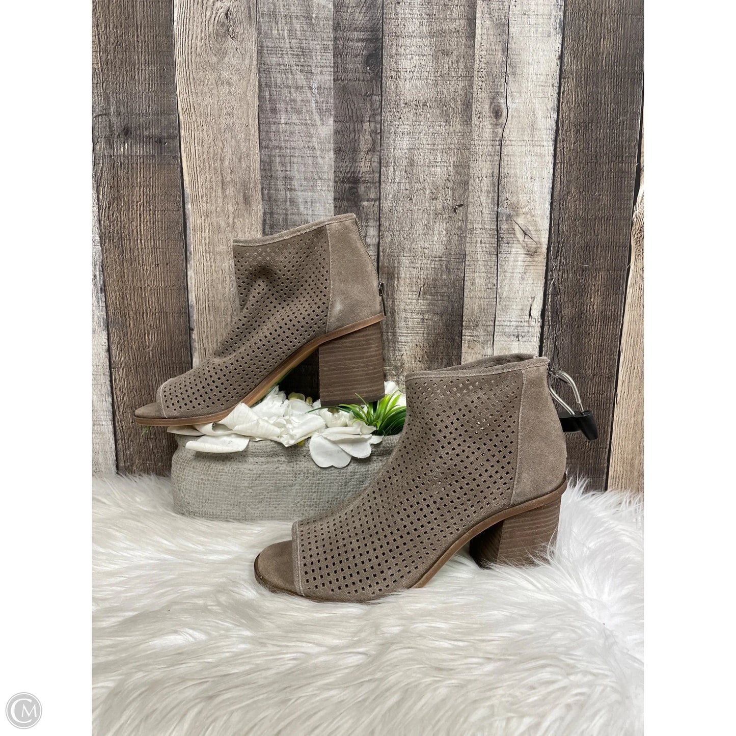 Boots Ankle Heels By Vince Camuto In Brown, Size: 8
