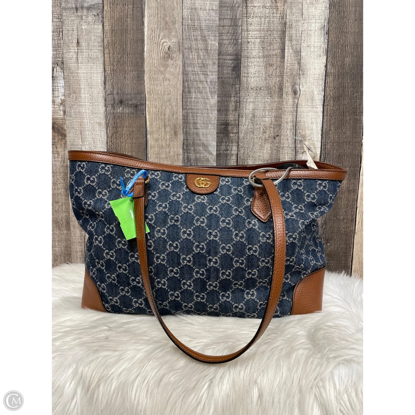 Tote Luxury Designer By Gucci, Size: Large