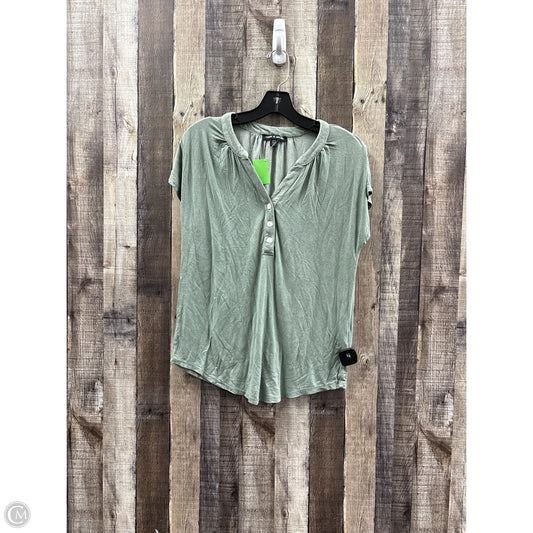 Top Short Sleeve By Cable And Gauge In Green, Size: M