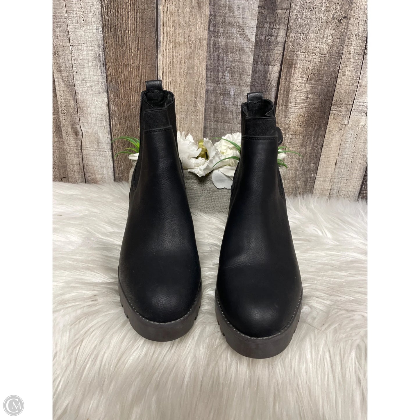 Boots Ankle Heels By Crown Vintage In Black, Size: 7.5